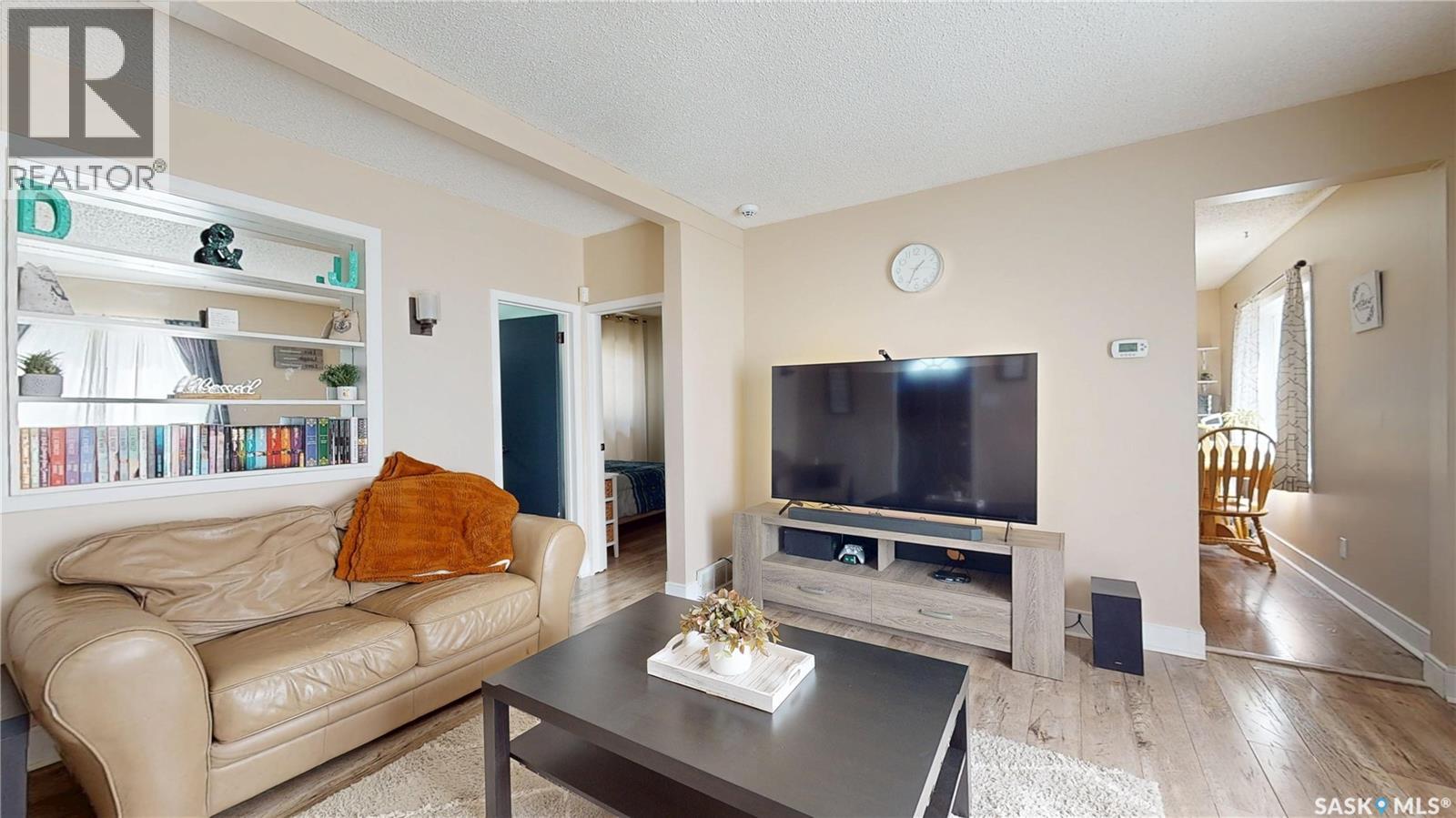 773 Athol Street, Regina, Saskatchewan  S4T 3B4 - Photo 2 - SK032972