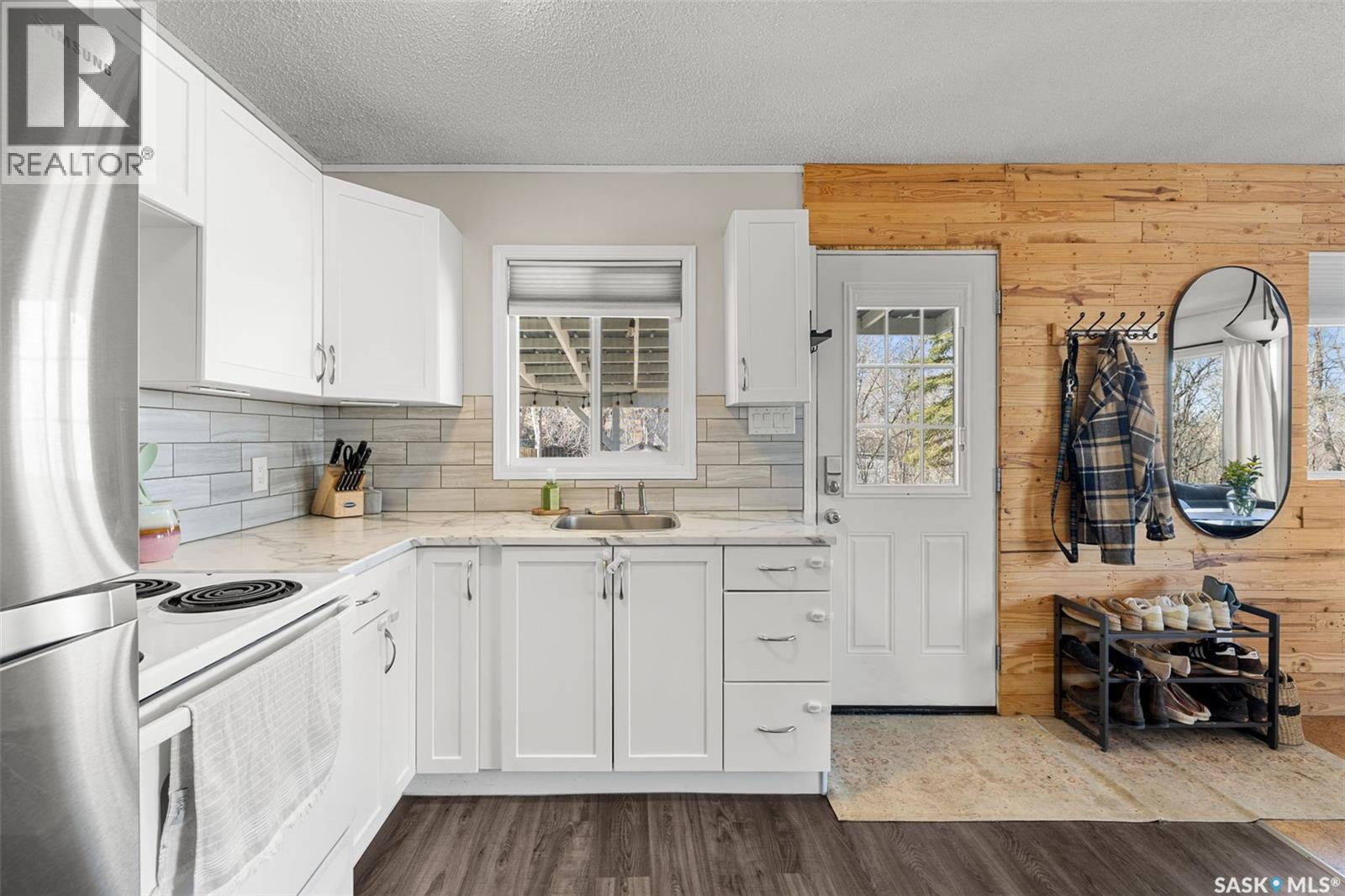 1177 Grand Avenue, Buena Vista, Saskatchewan  S2V 1A4 - Photo 10 - SK032862