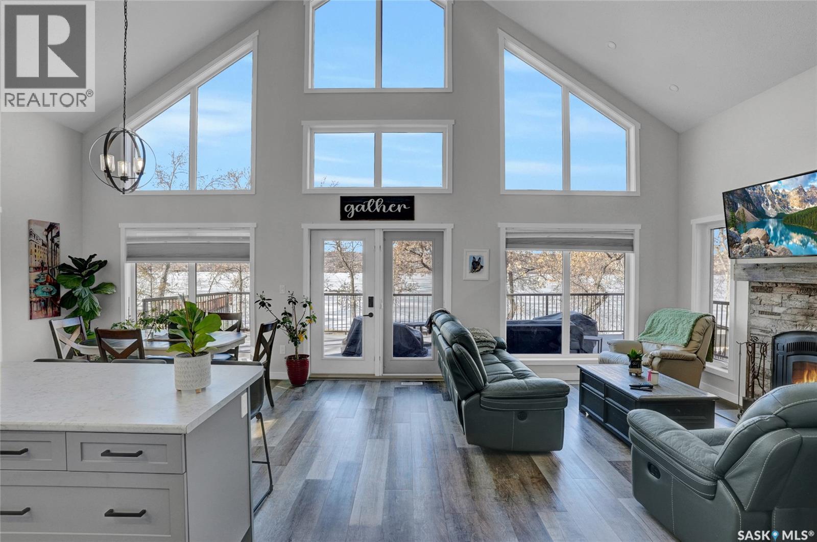 335 Daniel Drive, North Grove, Saskatchewan  S0H 4C0 - Photo 4 - SK032822