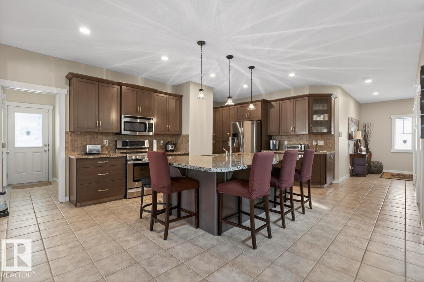 2031 Christopher Cl, Sherwood Park, Alberta  T8H 0L7 - Photo 5 - E4482319