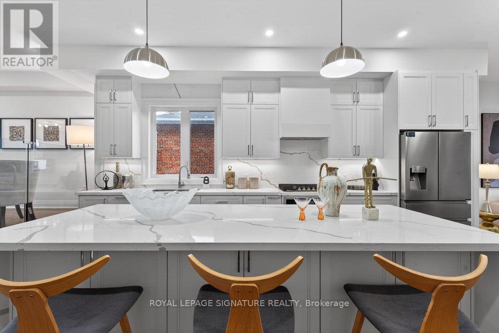 29 Butterworth Avenue, Toronto, Ontario  M1L 1H2 - Photo 11 - E12966732