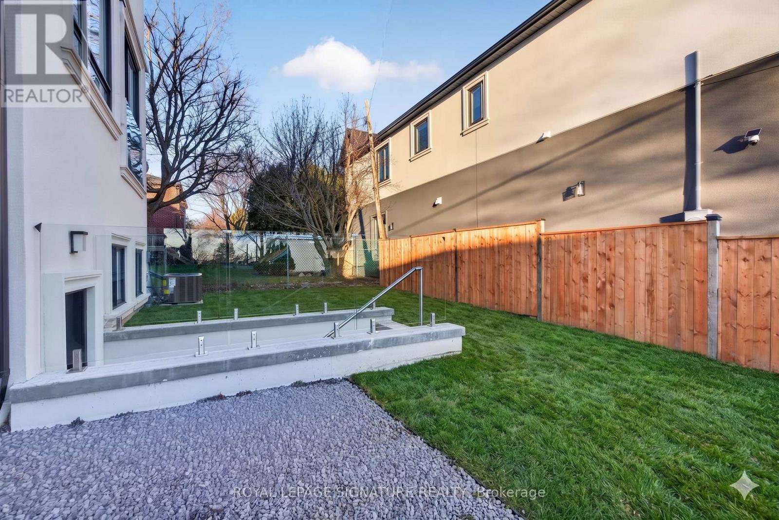 29 Butterworth Avenue, Toronto, Ontario  M1L 1H2 - Photo 47 - E12966732