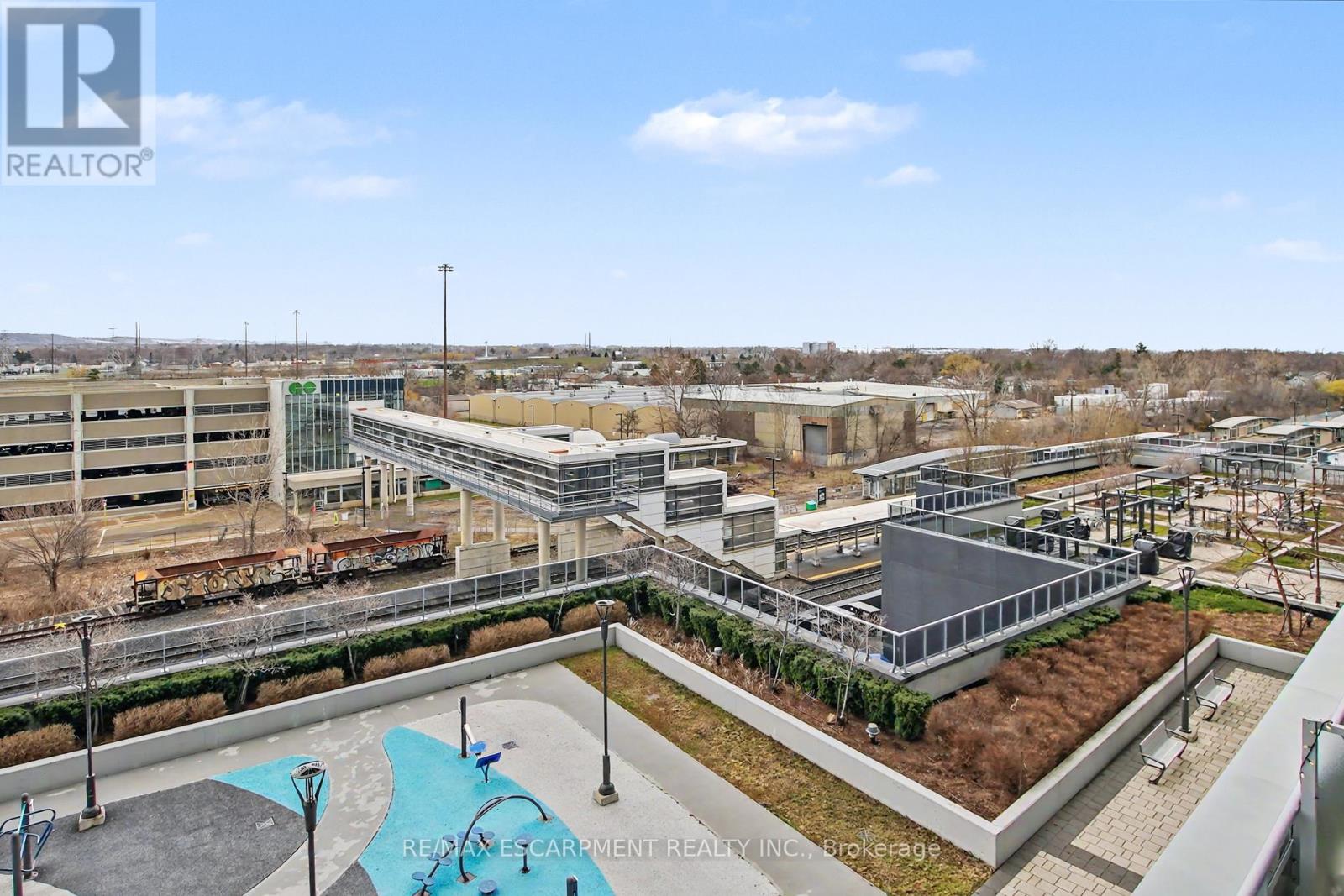 703 - 2081 Fairview Street, Burlington, Ontario  L7R 0E4 - Photo 18 - W12997252