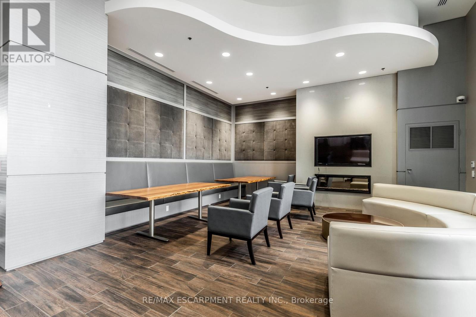 703 - 2081 Fairview Street, Burlington, Ontario  L7R 0E4 - Photo 23 - W12997252