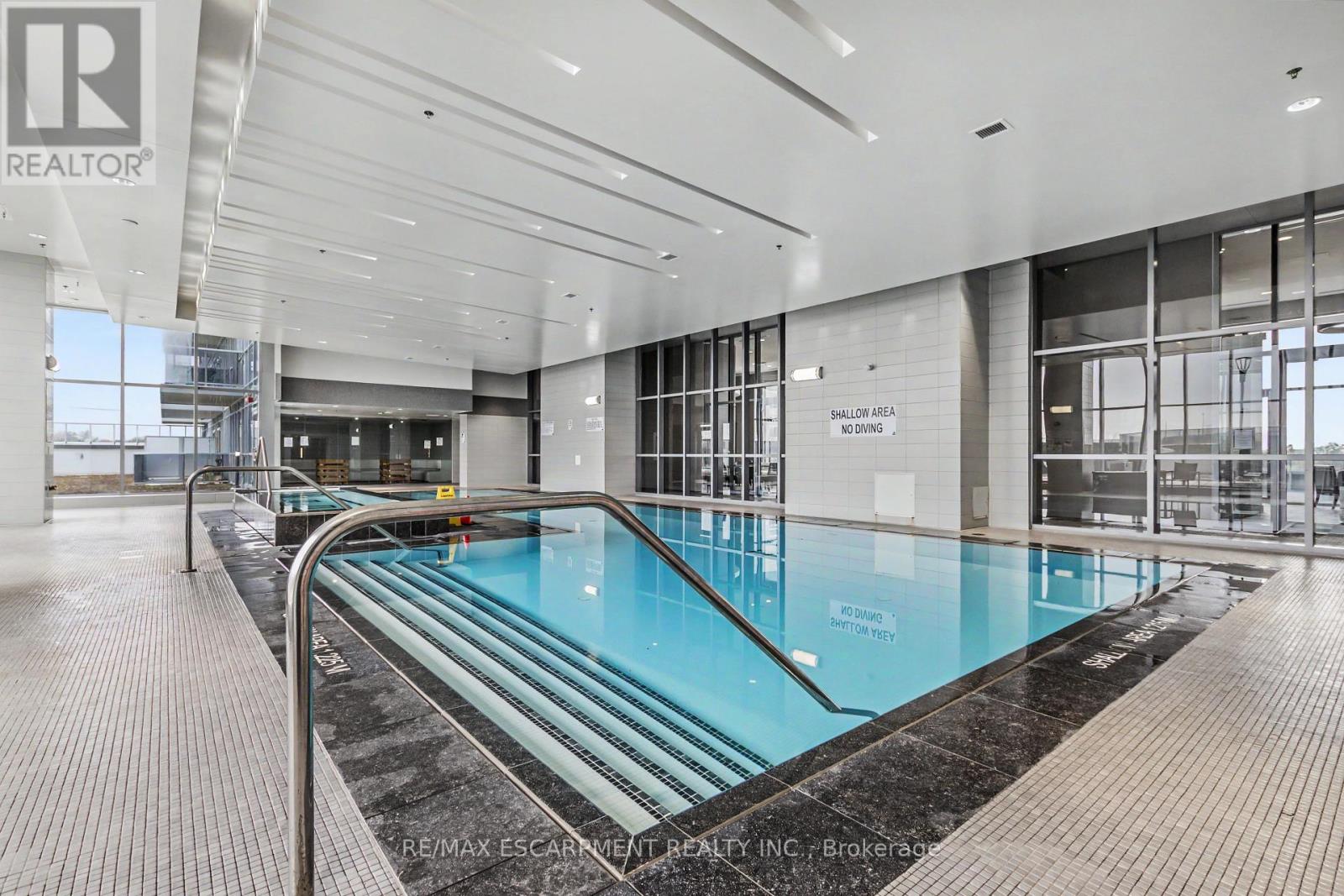 703 - 2081 Fairview Street, Burlington, Ontario  L7R 0E4 - Photo 24 - W12997252