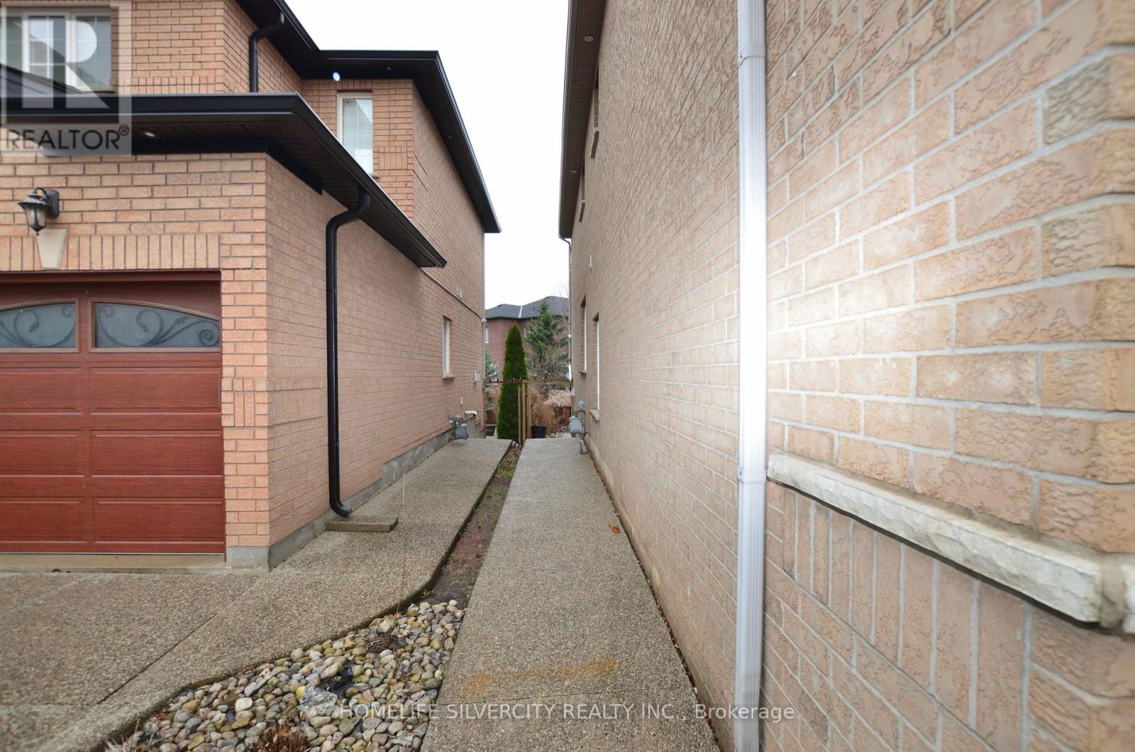 2576 North Ridge Trail, Oakville, Ontario  L6H 7L5 - Photo 50 - W13000914