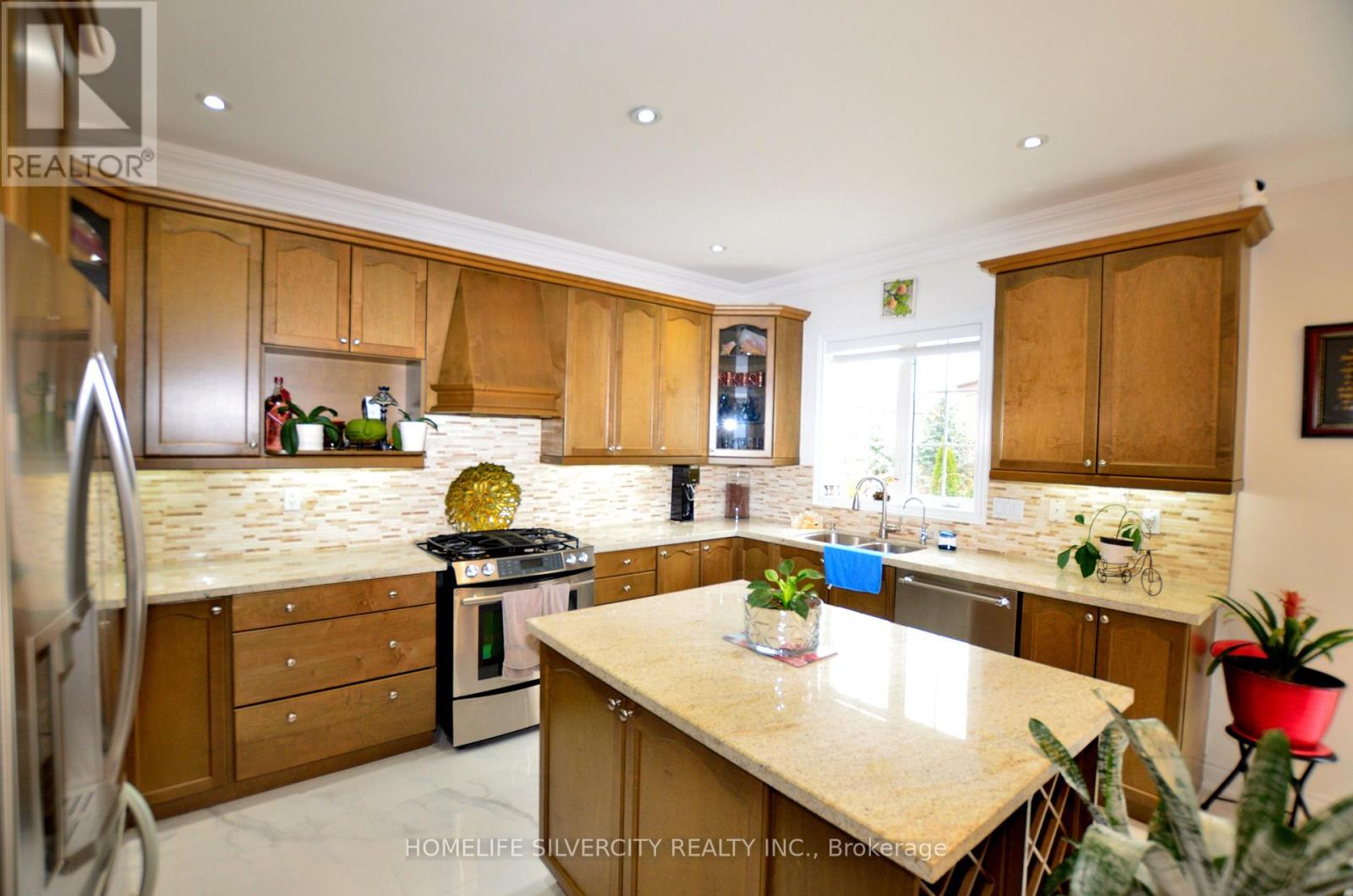 2576 North Ridge Trail, Oakville, Ontario  L6H 7L5 - Photo 7 - W13000914