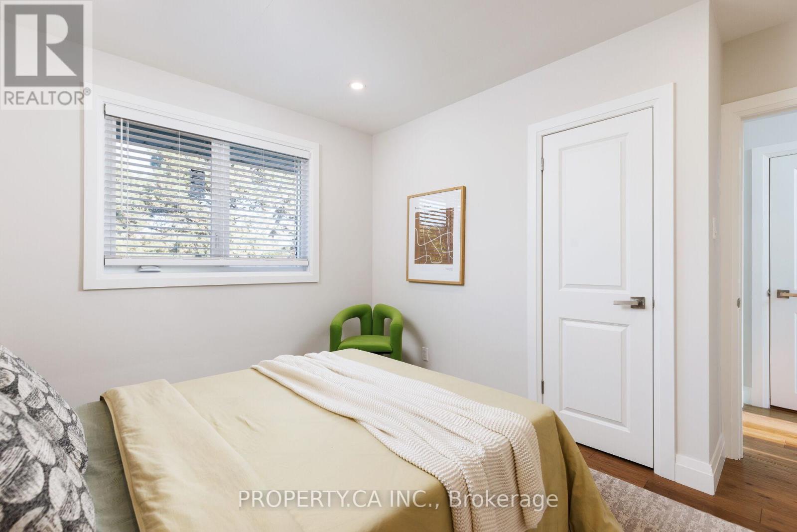 132 Princess Anne Crescent, Toronto, Ontario  M9A 2R6 - Photo 22 - W13000928