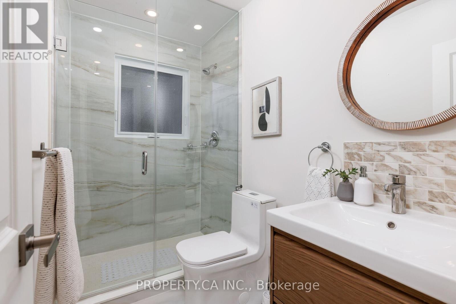 132 Princess Anne Crescent, Toronto, Ontario  M9A 2R6 - Photo 26 - W13000928