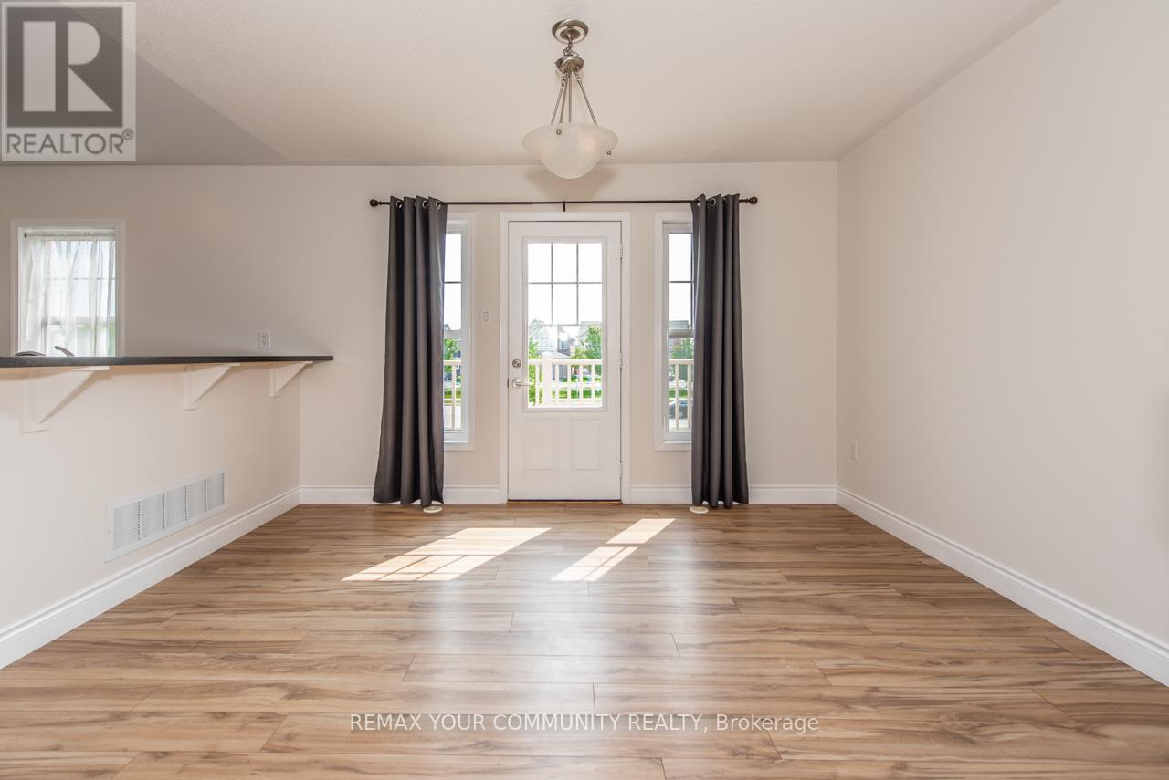 920 Brassard Circle, Milton, Ontario  L9T 8E3 - Photo 10 - W13000948