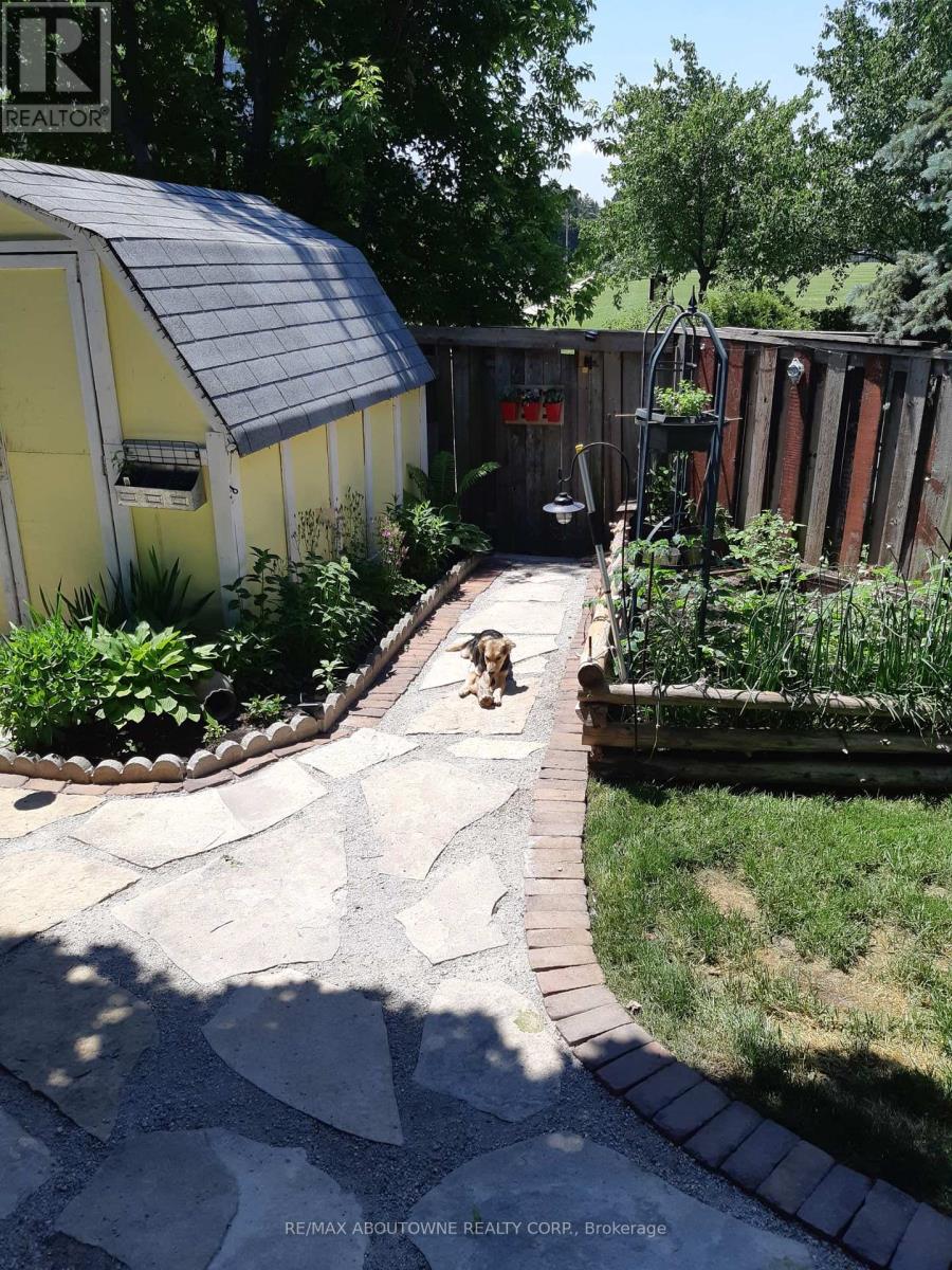 85 Huntingwood Crescent, Brampton, Ontario  L6S 1S5 - Photo 17 - W13000970