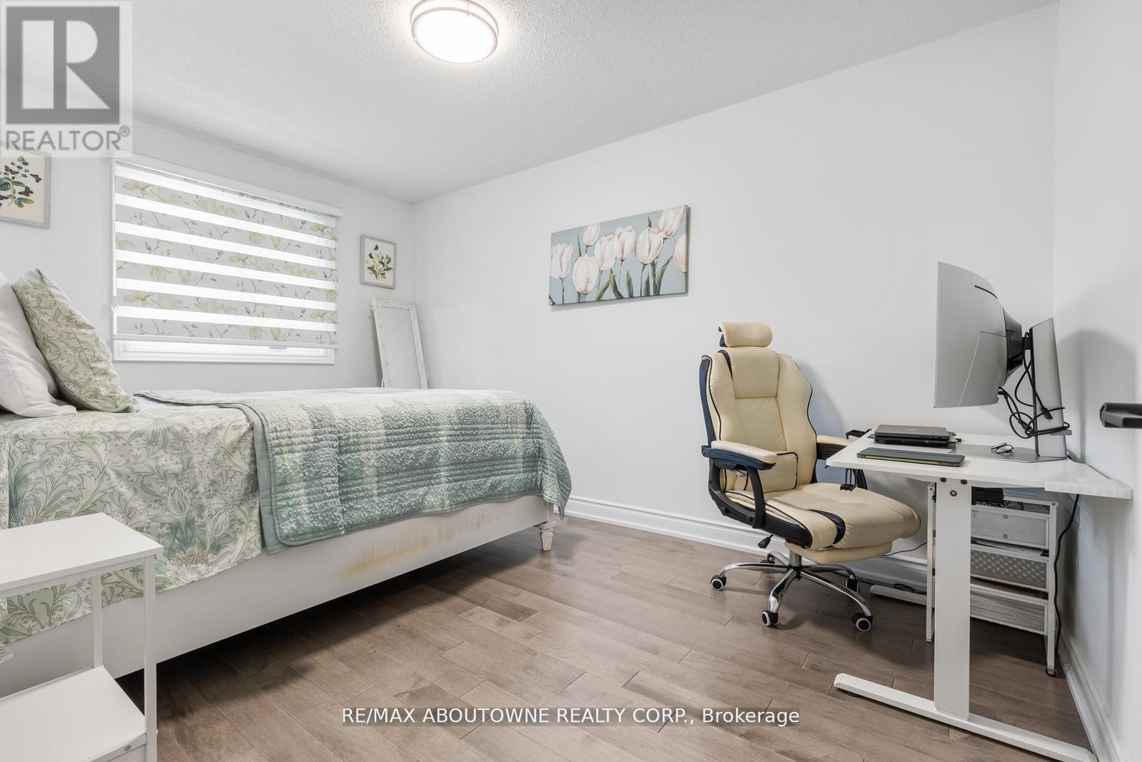 1118 Avondale Drive, Oakville, Ontario  L6H 5L4 - Photo 24 - W13000998