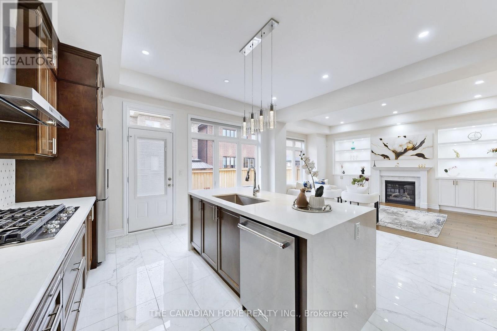 3406 Post Road W, Oakville, Ontario  L6H 0Z2 - Photo 11 - W13001040