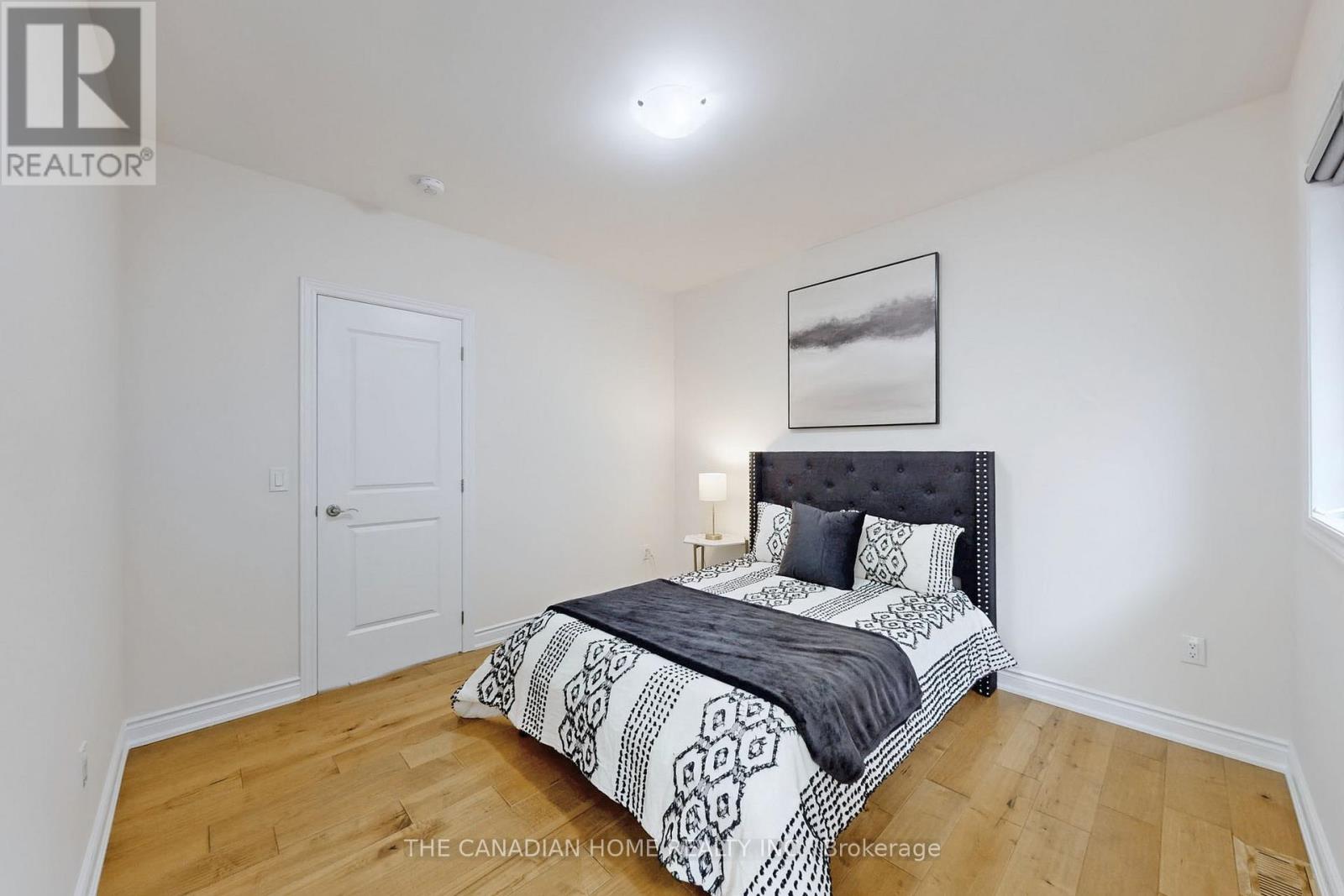 3406 Post Road W, Oakville, Ontario  L6H 0Z2 - Photo 43 - W13001040