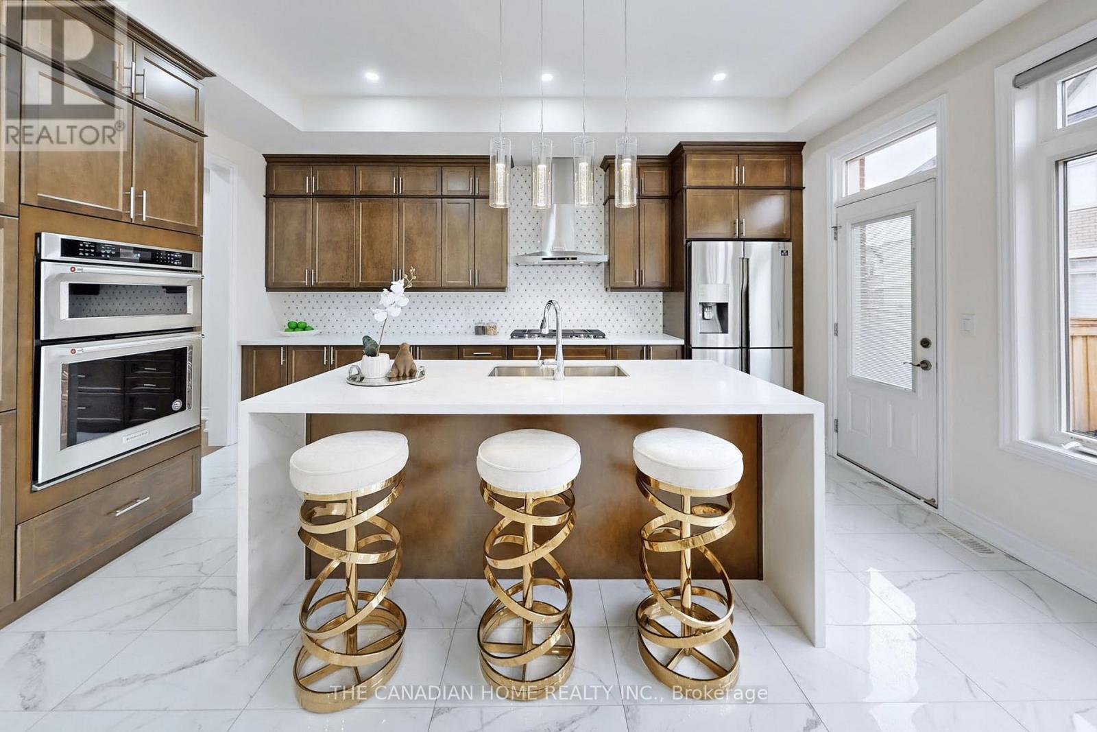 3406 Post Road W, Oakville, Ontario  L6H 0Z2 - Photo 9 - W13001040