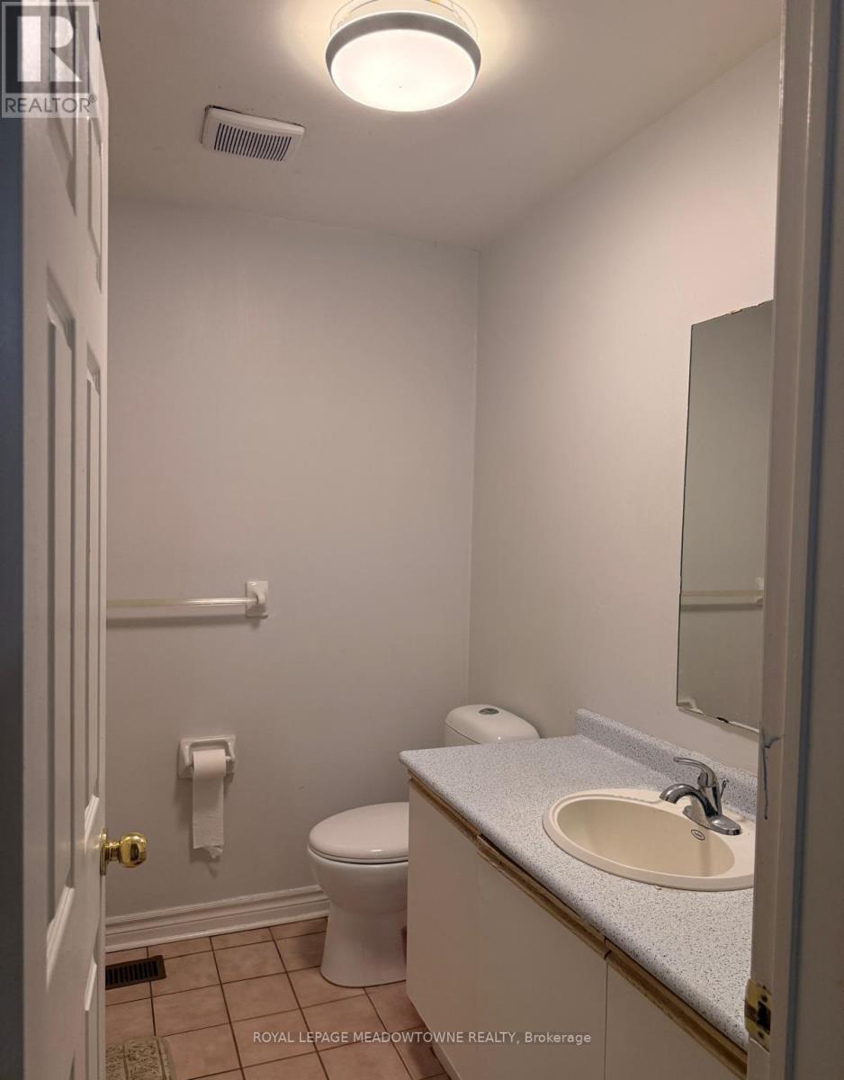 5048 Willowood Drive, Mississauga, Ontario L5R 3R6 - Photo 20 - W13001184