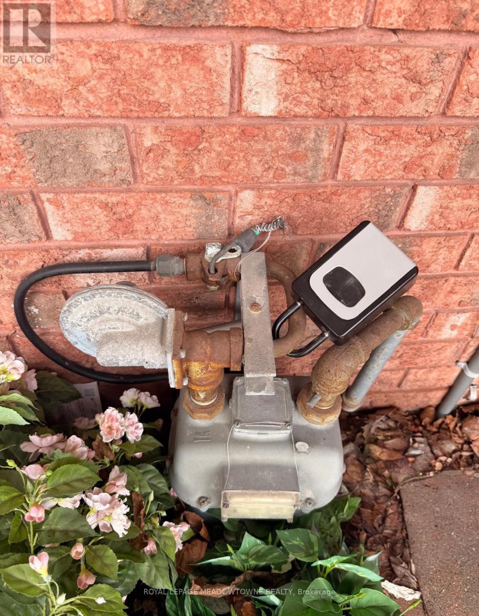 5048 Willowood Drive, Mississauga, Ontario L5R 3R6 - Photo 21 - W13001184