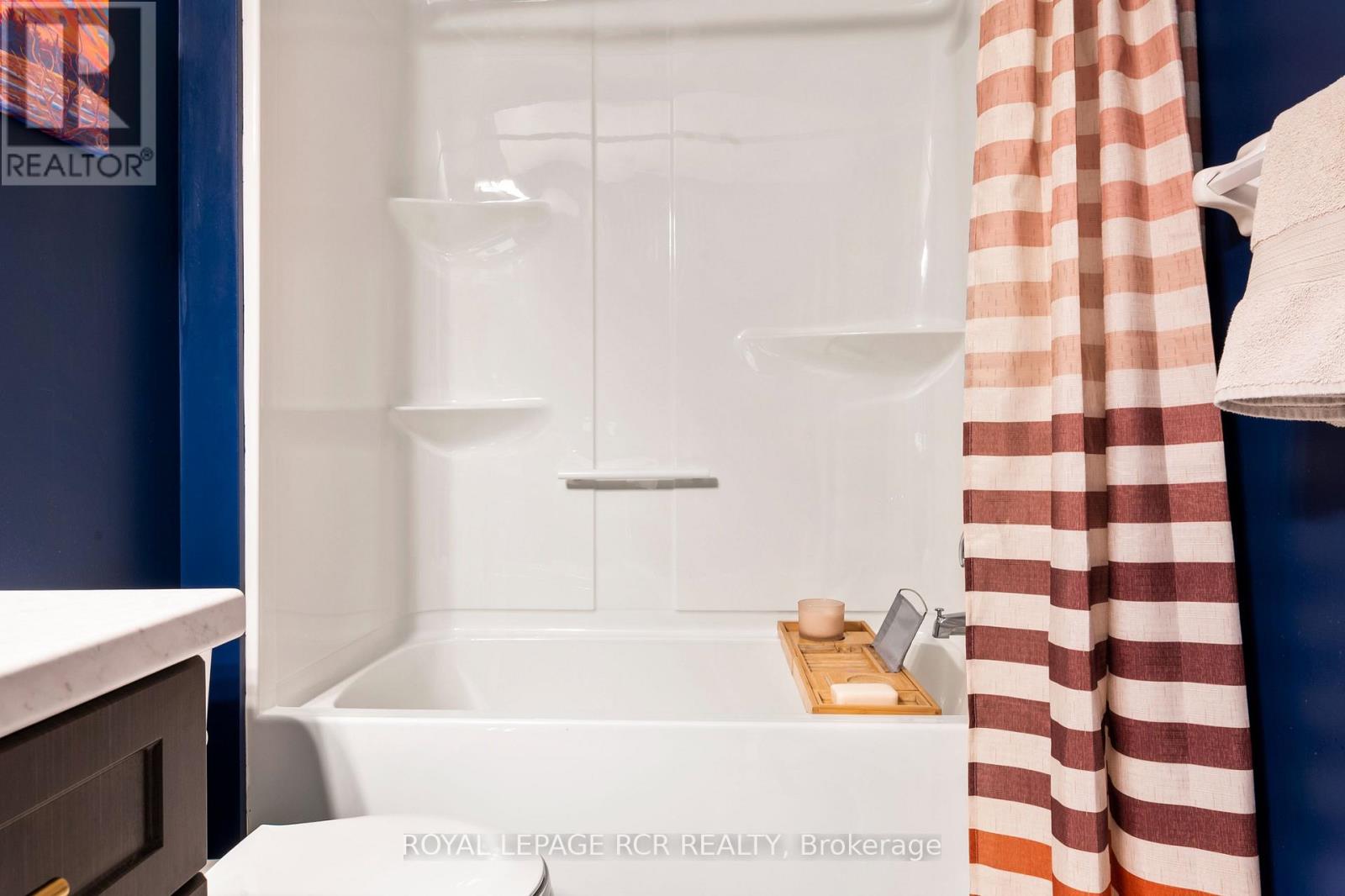 10 - 124 Parkinson Crescent, Orangeville, Ontario  L9W 6X3 - Photo 21 - W13001244