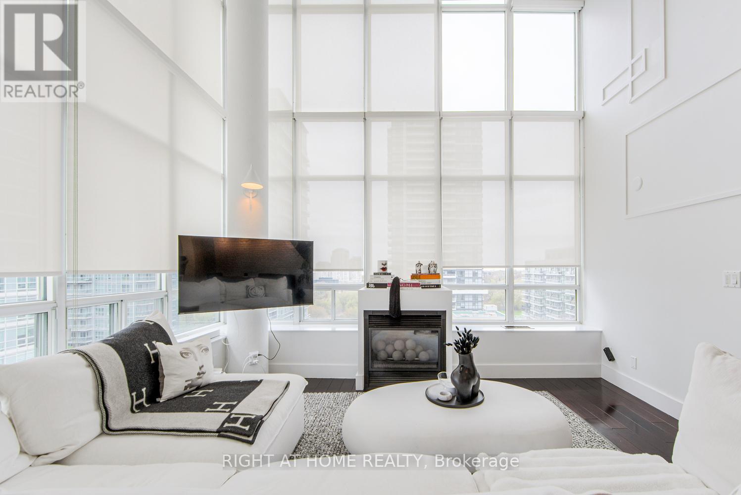 728 - 250 Manitoba Street Se, Toronto, Ontario M8Y 4G8 - Photo 14 - W13001248