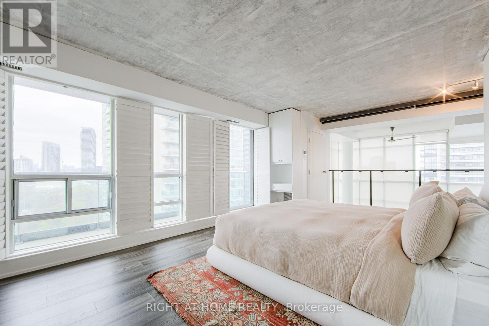 728 - 250 Manitoba Street Se, Toronto, Ontario M8Y 4G8 - Photo 8 - W13001248