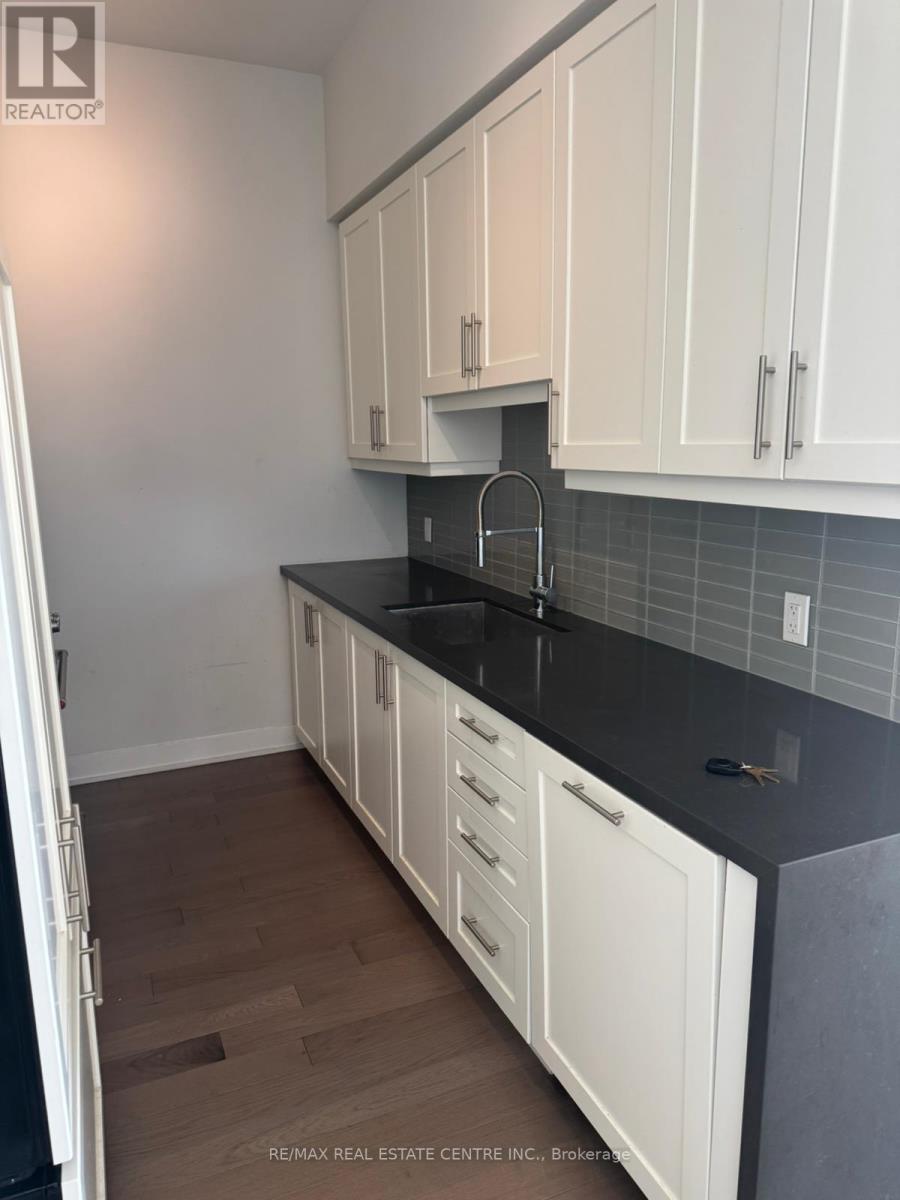 Ph1 - 4055 Parkside Village Drive, Mississauga, Ontario  L5B 0K8 - Photo 6 - W13001272