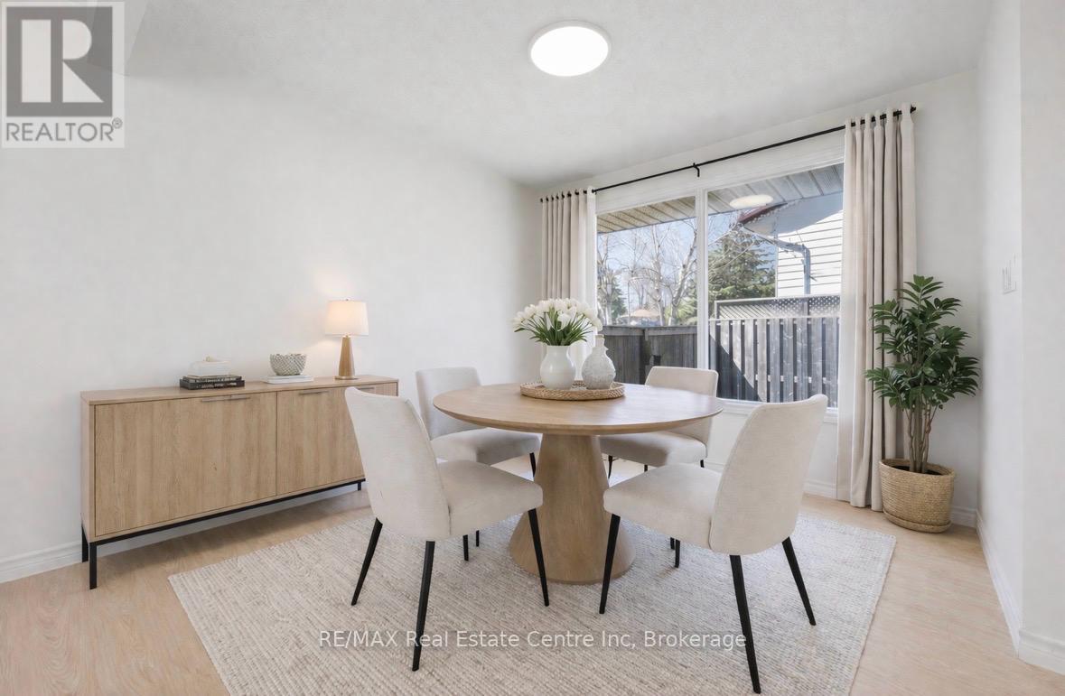 6 Eastview Road, Guelph, Ontario  N1E 1Z4 - Photo 11 - X12998270