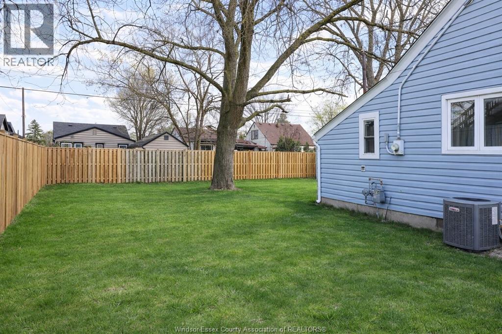 1118 Felix Avenue, Windsor, Ontario  N9C 3L7 - Photo 11 - 26008211