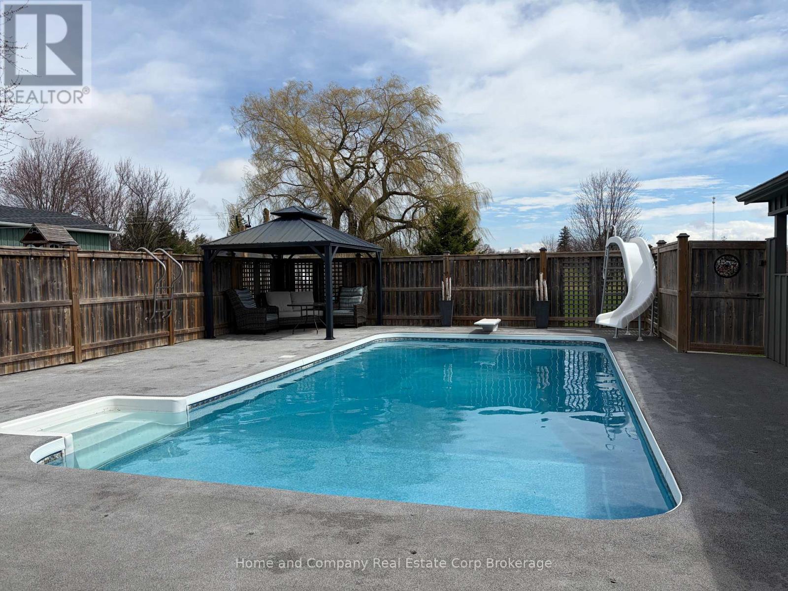 3981 James Street, Perth East, Ontario  N0B 2P0 - Photo 30 - X12975886