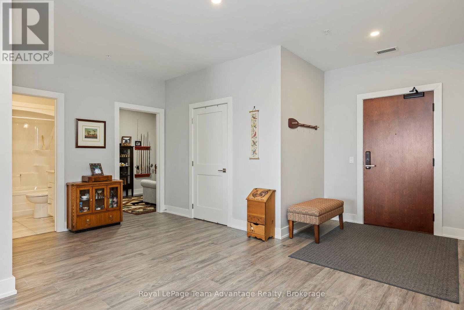 305 - 20 Salt Dock Road, Parry Sound, Ontario P2A 0E7 - Photo 17 - X13000644