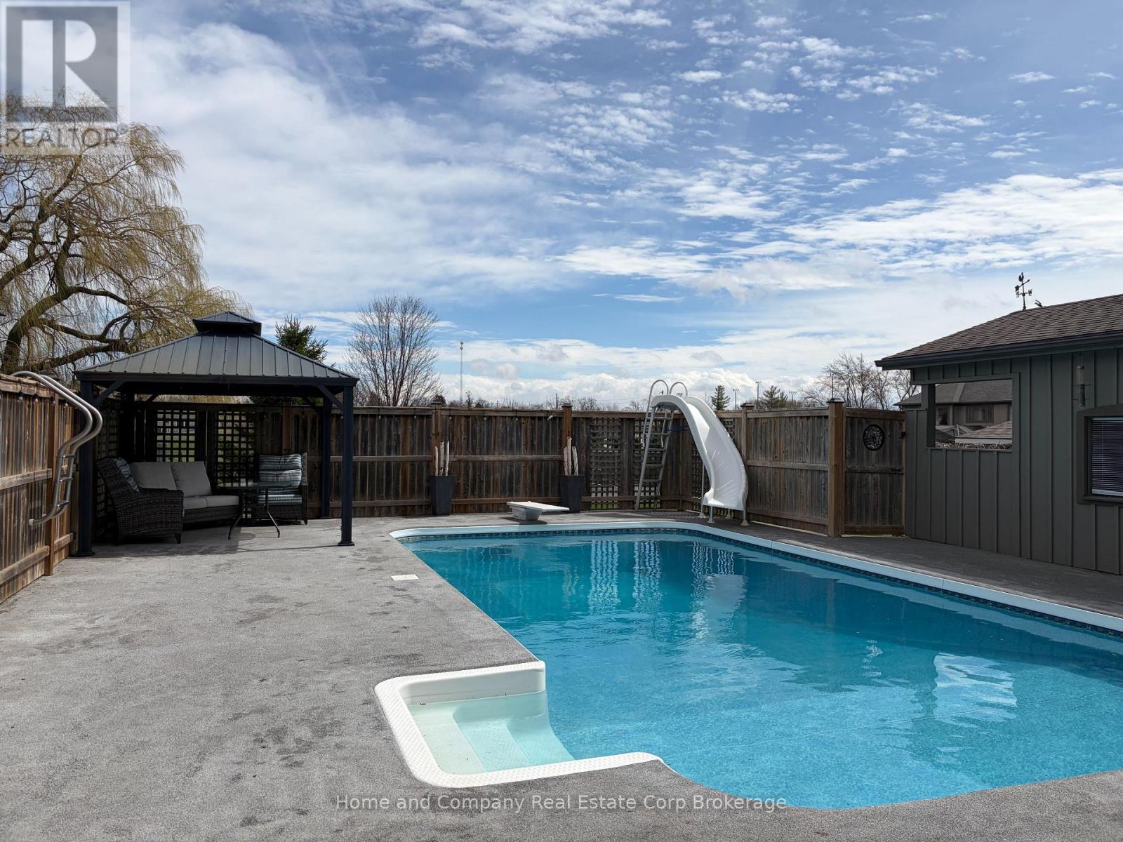 3981 James Street, Perth East, Ontario  N0B 2P0 - Photo 31 - X12975886