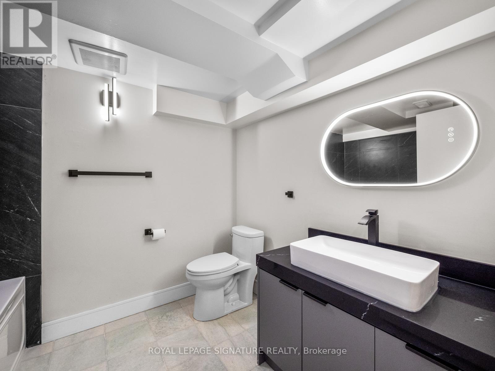 137 Cheltenham Avenue, Toronto, Ontario  M4N 1R1 - Photo 41 - C12739076