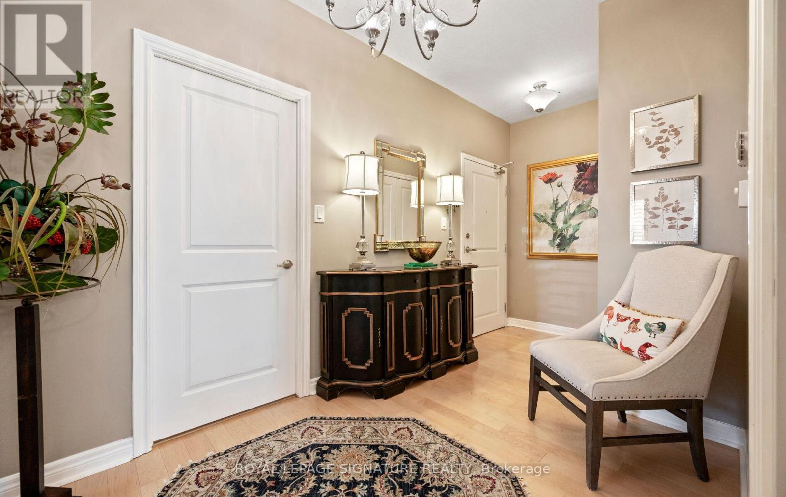 101 - 539 Belmont Avenue W, Kitchener, Ontario  N2M 0A2 - Photo 3 - X13000850