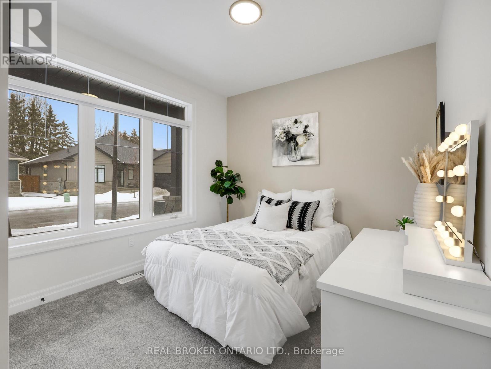 11 - 68 Cedar Street, Brant, Ontario  N3L 0L4 - Photo 14 - X13000972