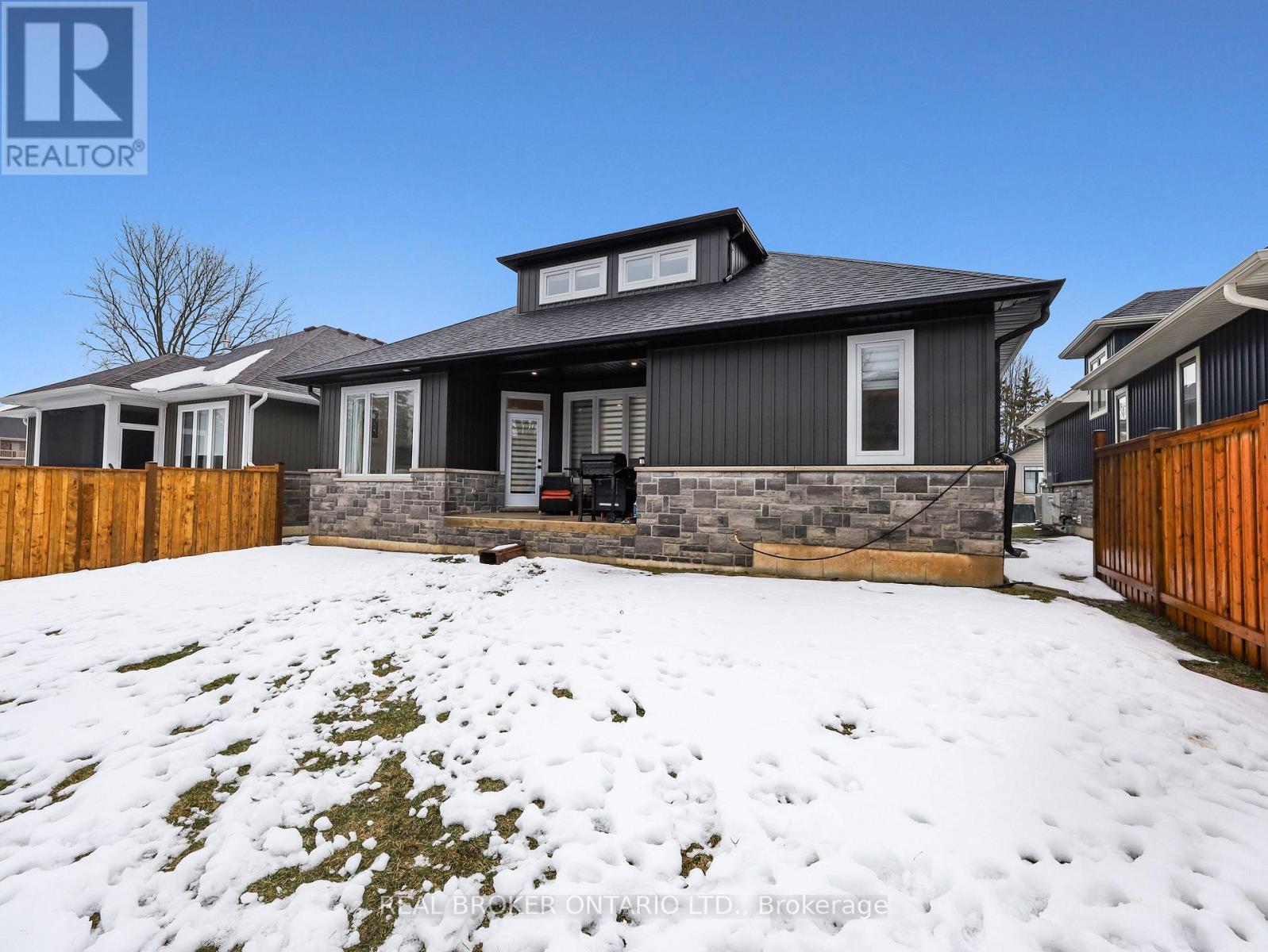 11 - 68 Cedar Street, Brant, Ontario  N3L 0L4 - Photo 25 - X13000972