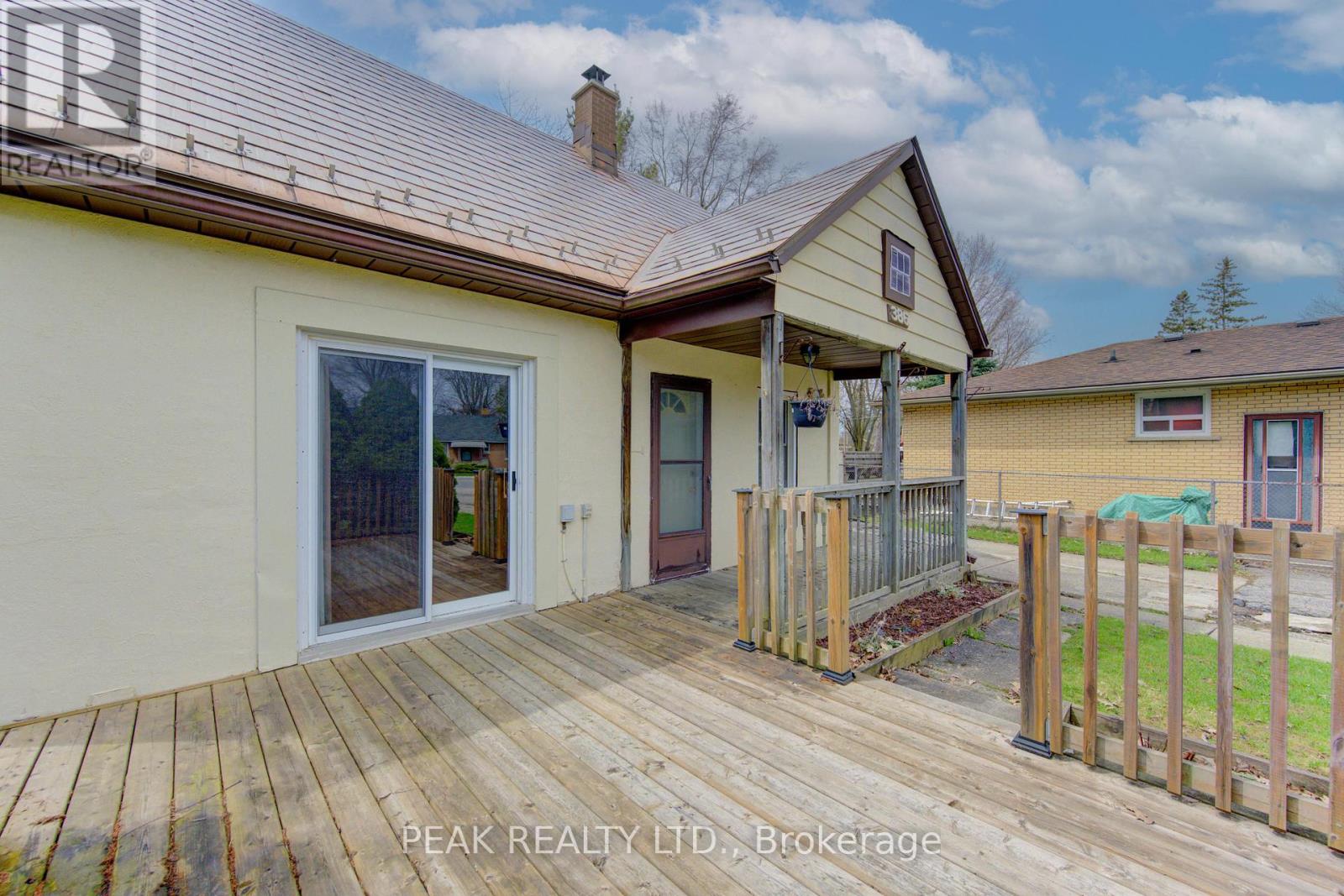 386 Peel Street, Wilmot, Ontario  N3A 1E5 - Photo 2 - X13001044