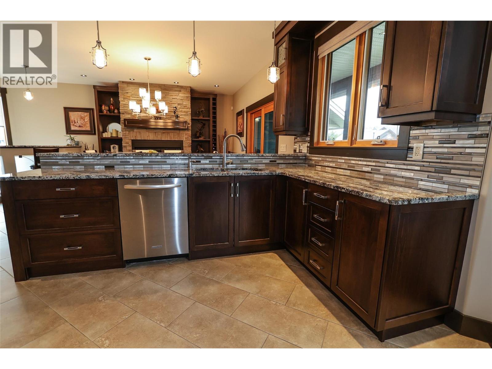 100 Forest Crowne Crescent, Kimberley, British Columbia  V1A 0A4 - Photo 6 - 10383106