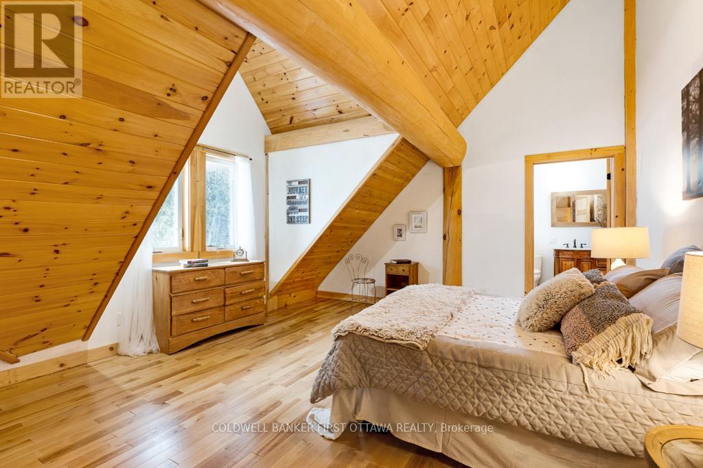 2467 Darling Road, Lanark Highlands, Ontario  K0A 1P0 - Photo 29 - X12880130