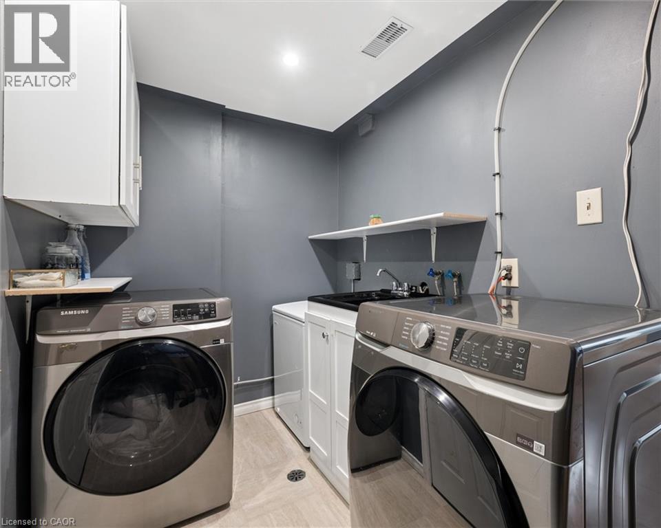 14 Wycliffe Place, Kitchener, Ontario  N2M 5J7 - Photo 27 - 40820983