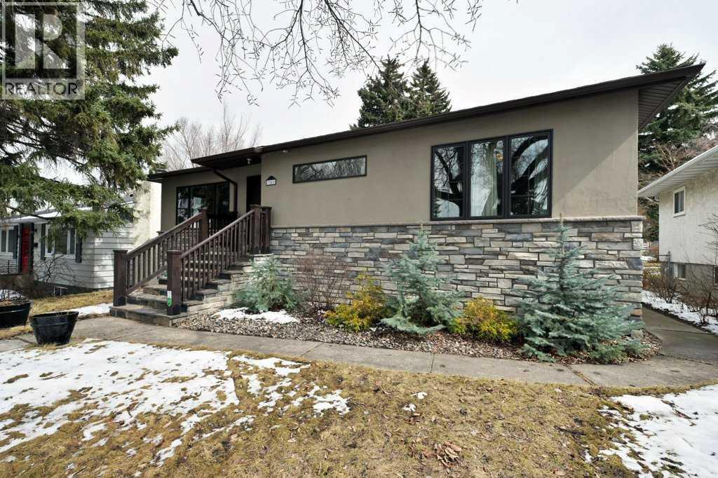 3040 26 Street SW, Calgary, Alberta