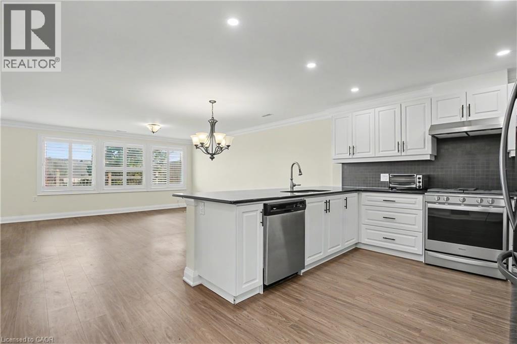 22 Sister Kern Terrace, Hamilton, Ontario  L9B 2M1 - Photo 11 - 40817439