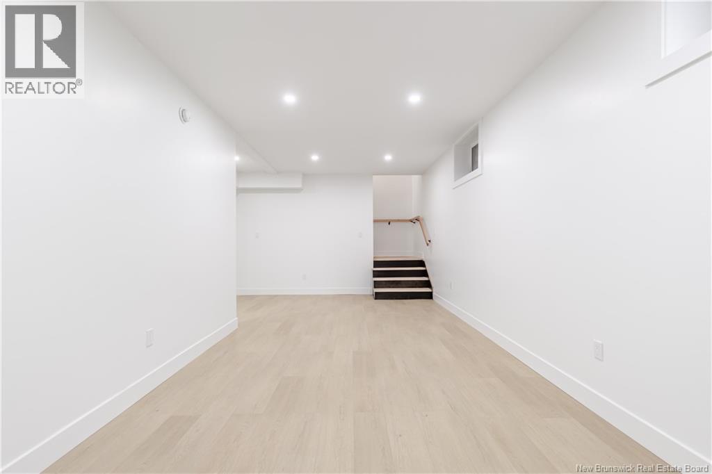 35 Sunset Drive, Nashwaaksis, New Brunswick  E3A 1A1 - Photo 36 - NB137169