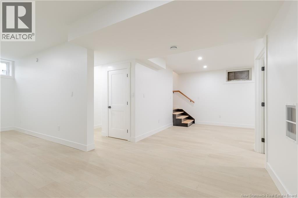 35 Sunset Drive, Nashwaaksis, New Brunswick  E3A 1A1 - Photo 30 - NB137169