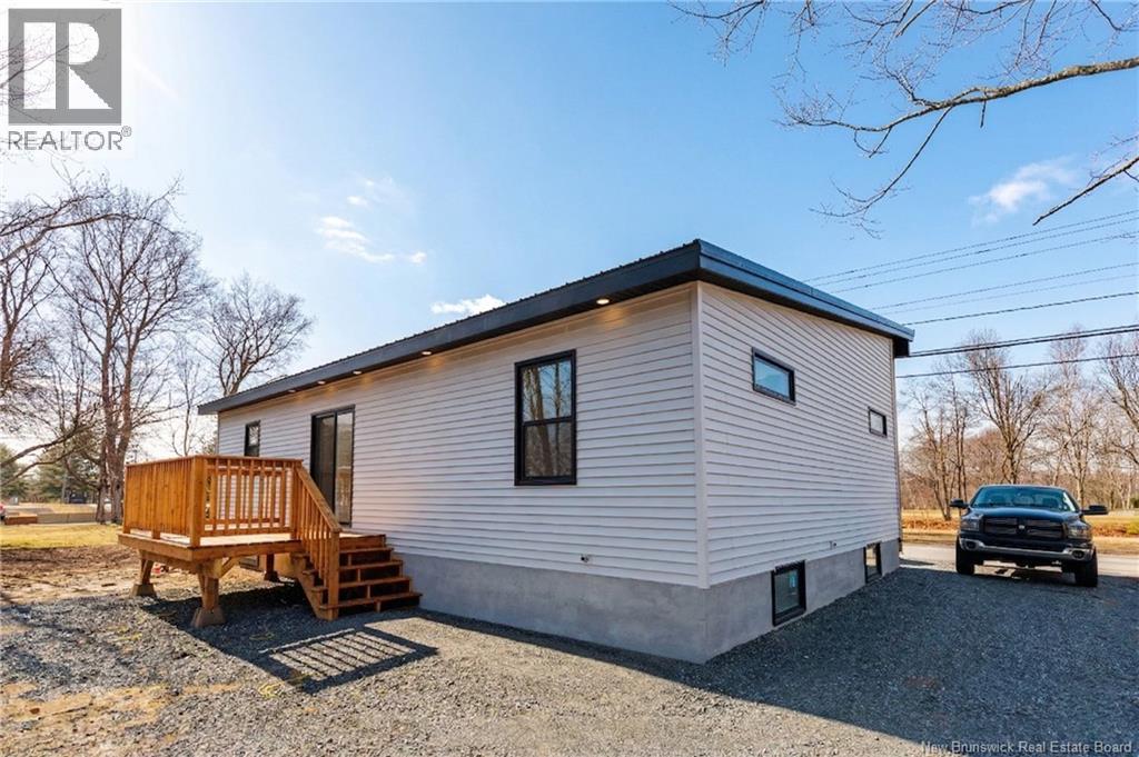 35 Sunset Drive, Nashwaaksis, New Brunswick  E3A 1A1 - Photo 40 - NB137169