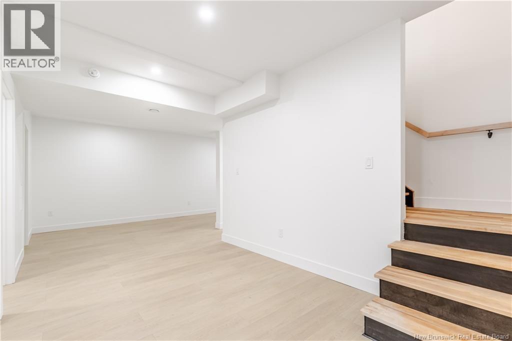 35 Sunset Drive, Nashwaaksis, New Brunswick  E3A 1A1 - Photo 35 - NB137169