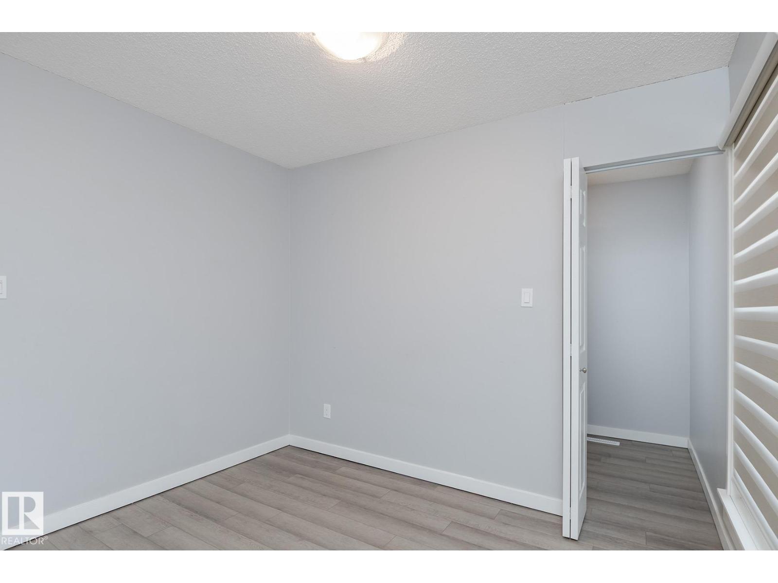 11142 18 Av Nw, Edmonton, Alberta  T6J 4T9 - Photo 24 - E4482283