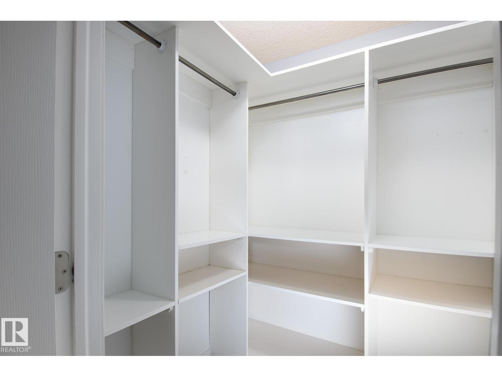 11142 18 Av Nw, Edmonton, Alberta  T6J 4T9 - Photo 29 - E4482283