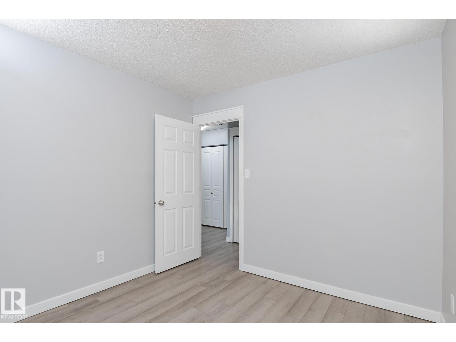 11142 18 Av Nw, Edmonton, Alberta  T6J 4T9 - Photo 25 - E4482283