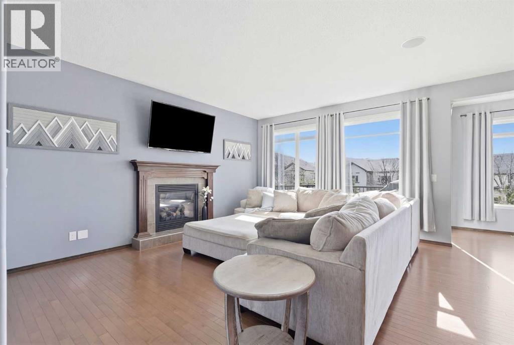 47 Drake Landing Crescent, Okotoks, Alberta  T1S 0E7 - Photo 11 - A2298377