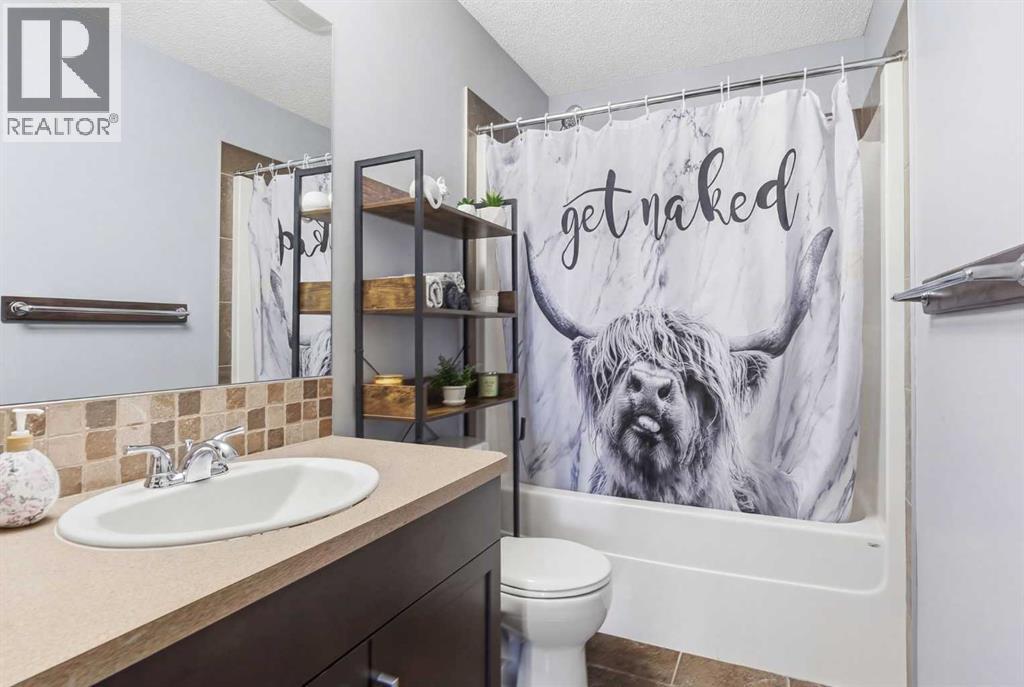 47 Drake Landing Crescent, Okotoks, Alberta  T1S 0E7 - Photo 27 - A2298377