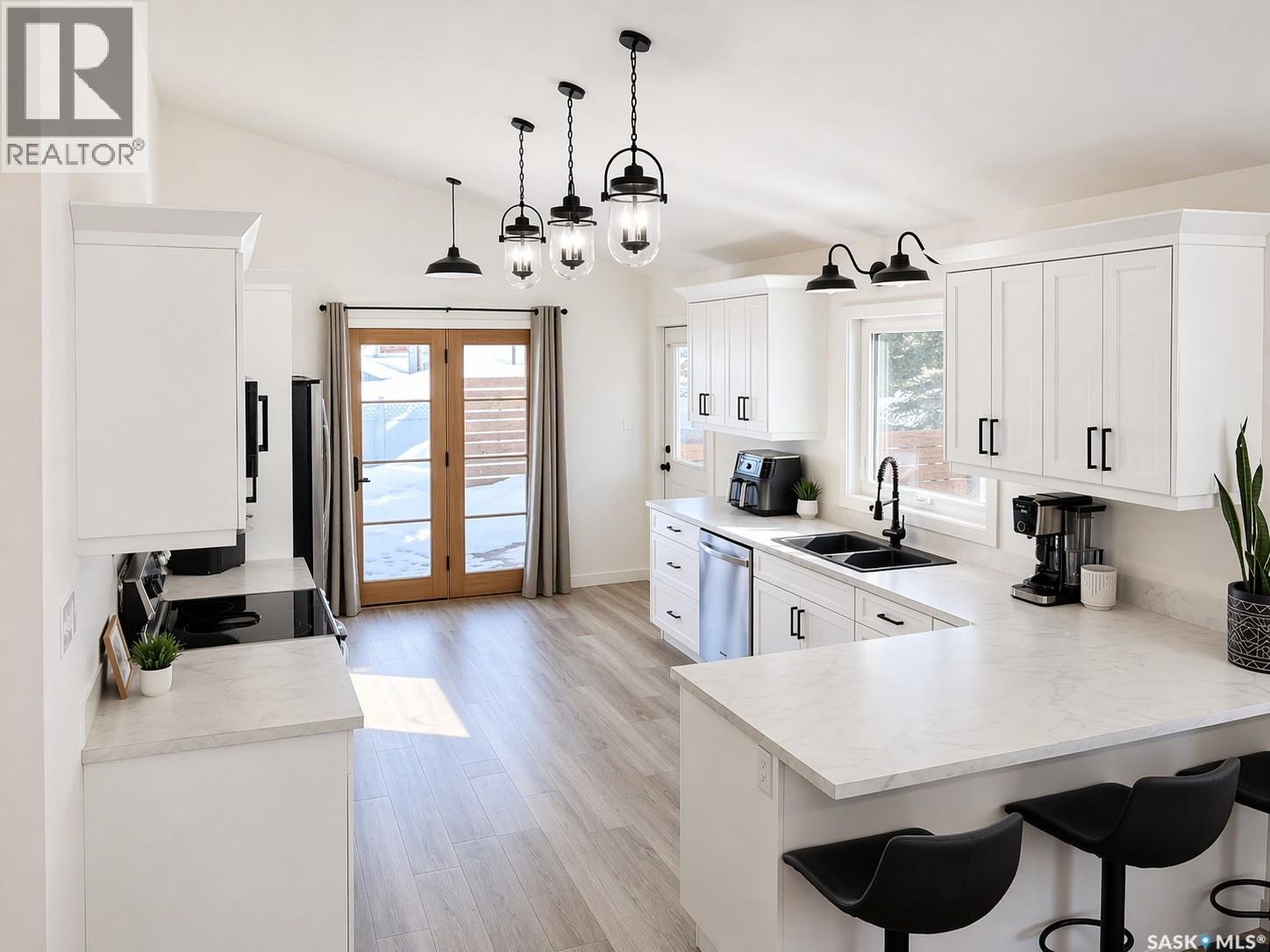 104 Parkview Place, Shellbrook, Saskatchewan  S0J 2E0 - Photo 2 - SK032871